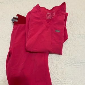 Set of Figs Technical Collection, Hot Pink